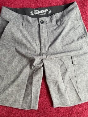 Vans Gray Vanphibian Men's size 32” Hybrid Shorts
